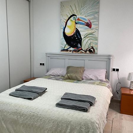 Habitacion En Piso Particular Sol Connect Alicante Eksteriør billede
